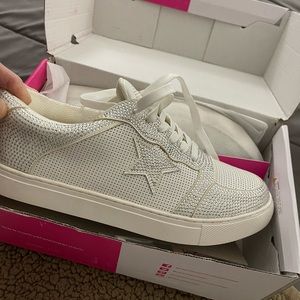 CORKYS- LEGENDARY RHINESTONE SNEAKERS. White size 11. NIB.
